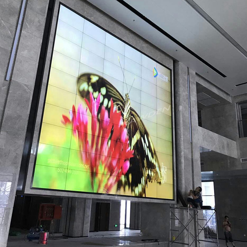 山东淄博房地产60块49寸大屏幕拼接屏安装视频